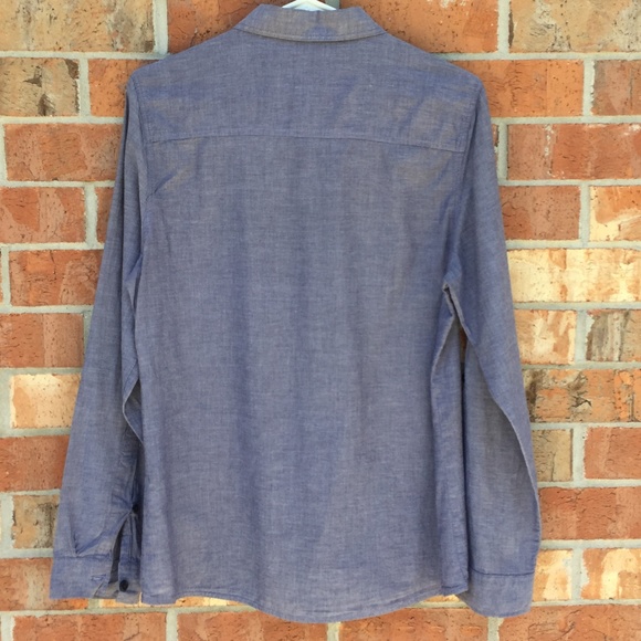 Divided H & M Women Chambray Button Down Size Small Shirt Casual - Picture 2 of 3